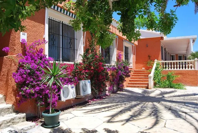 Villa Amerador, El Campello, Spain