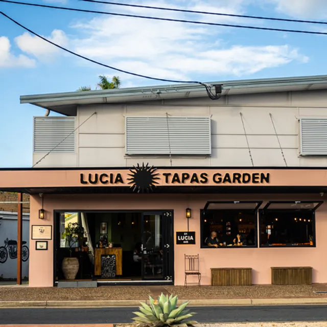 Lucia Tapas Garden