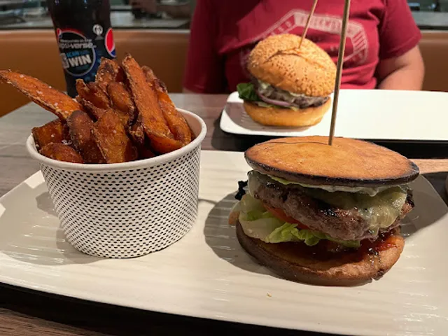 Grill'd Burgers - Kingsway