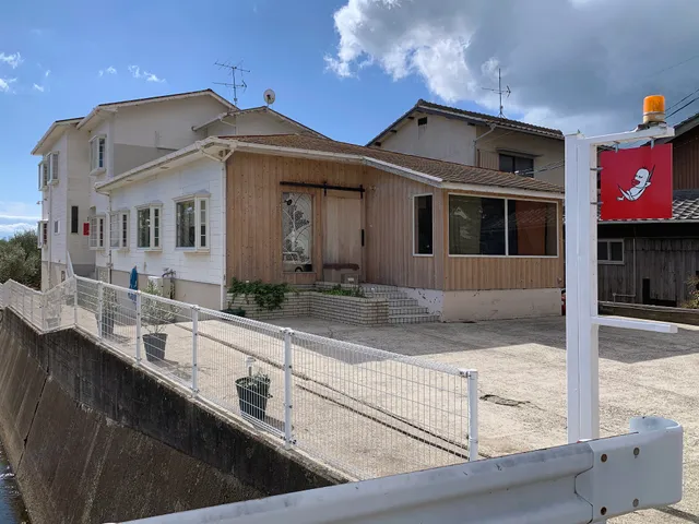 HAT'N HAT HOUSE （ハッツンハットハウス）