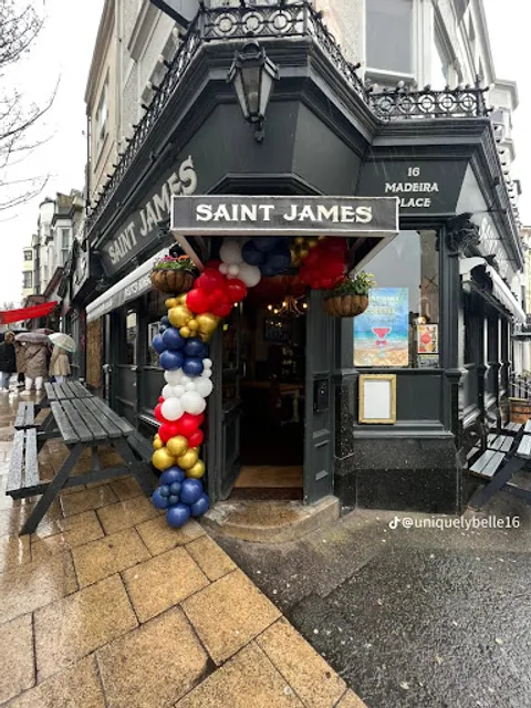Saint James Tavern in brighton