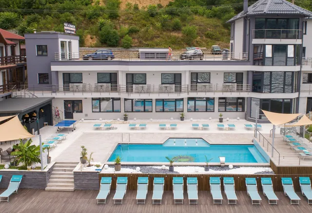 Casa9 - villa & spa - Eselnita