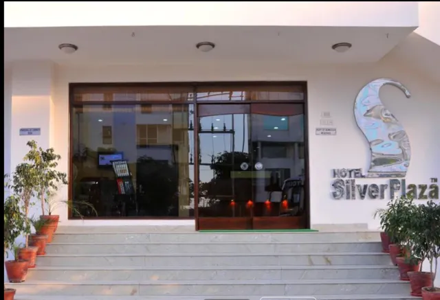 Hotel Silver Plaza