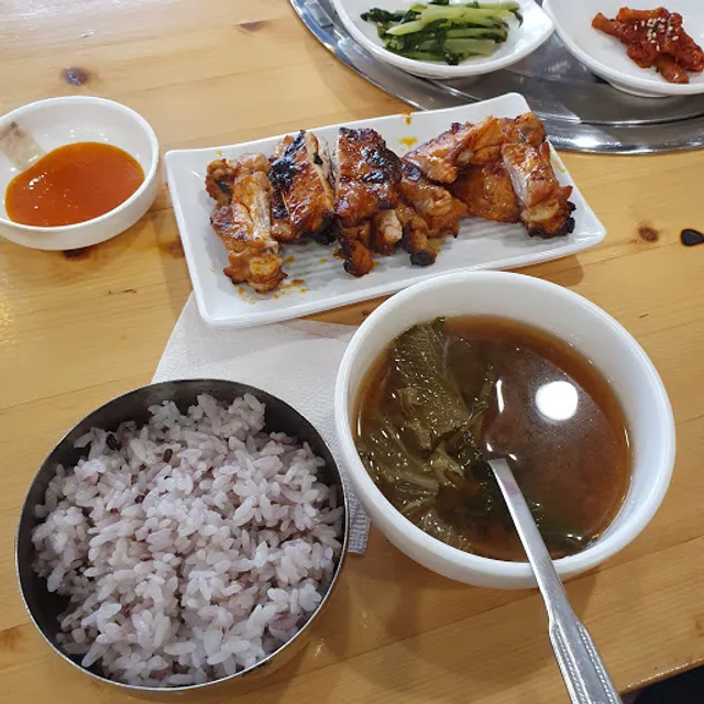 종수네 춘천숯불닭갈비