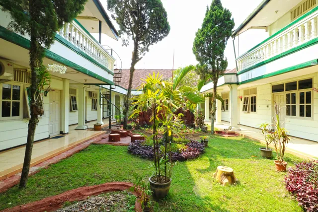 Mahogany x Sagita Karawang