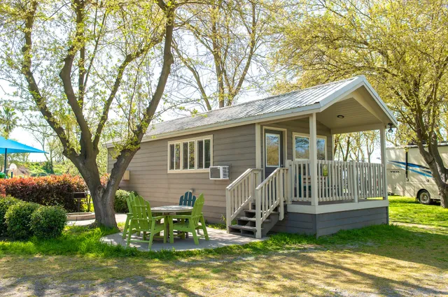 Jellystone Park™ Tower Park