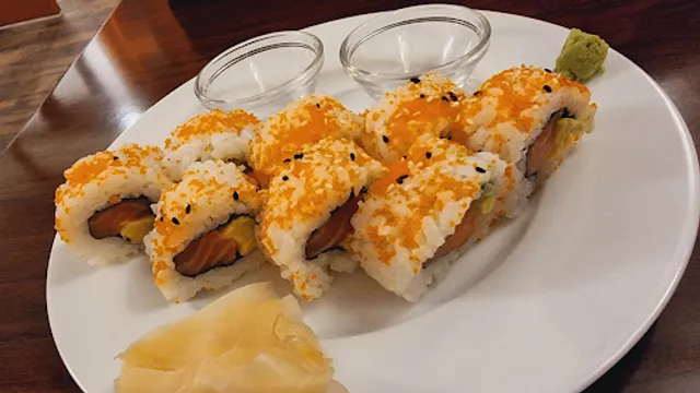 HONG Kitchen Thai & Sushi