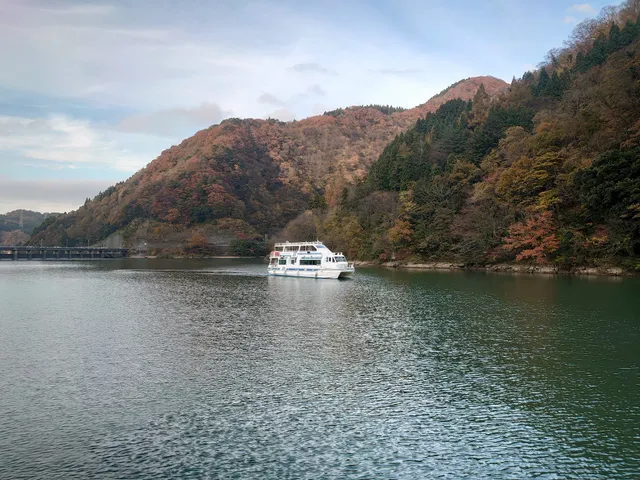 Shogawa Gorge