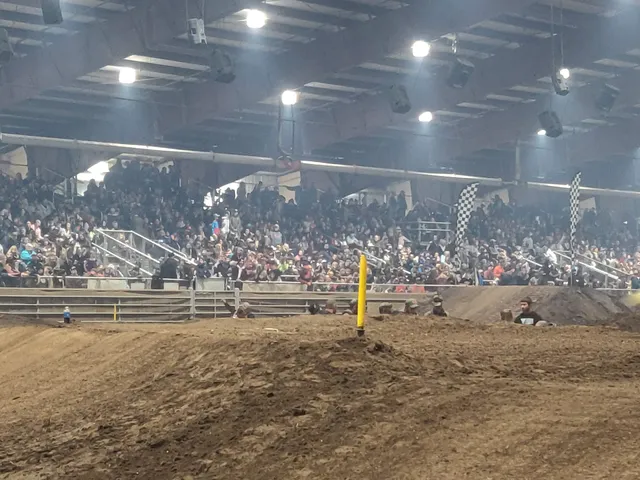 Majestic Valley Arena