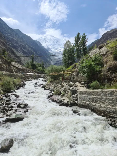 Rakaposhi View Point Hotel & Restaurant