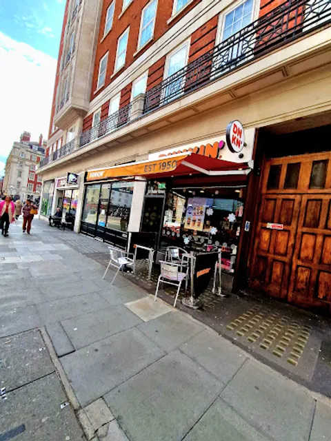 DUNKIN' Baker Street