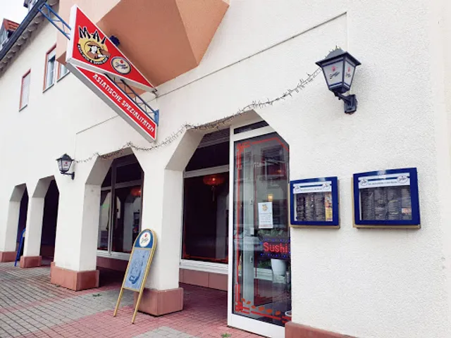 Asia Mai Wok & Sushi