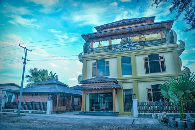 Golden Guest Hotel
