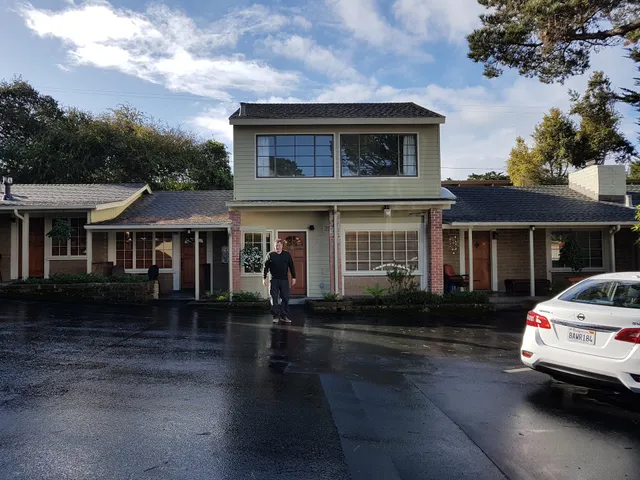 Pine Acres Lodge HOA