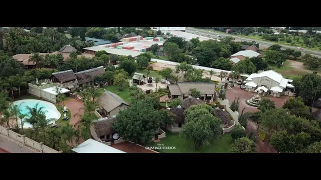 La Perna Guesthouse & Venue