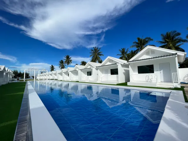 The White resort