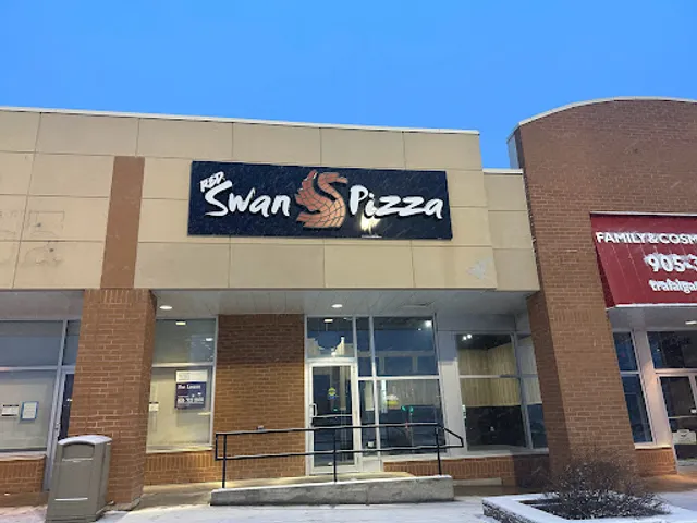 Red Swan Pizza - Oakville Cross Ave