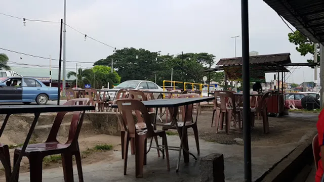 Bangah Cafe - Pokok Sena