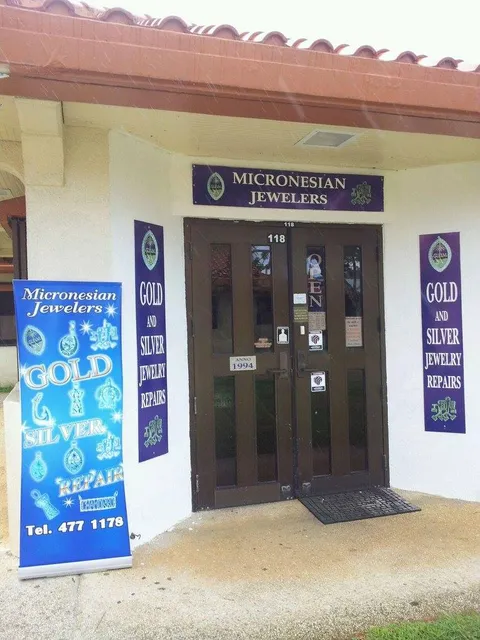 Micronesian Jewelers