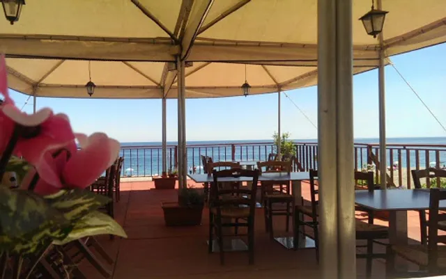 Trattoria-pizzeria Brezza di Mare