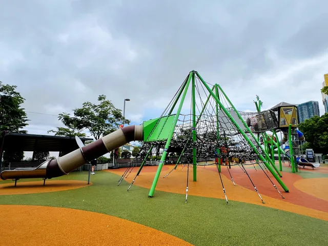 Leisure Area of Kun Iam Statue Waterfront