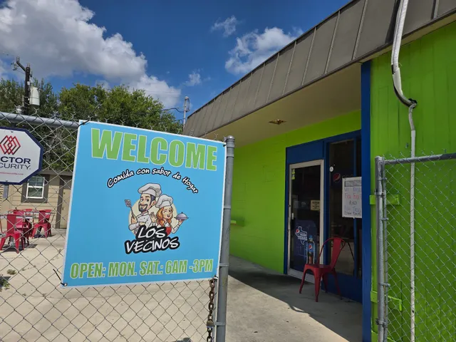 LOS VECINOS RESTAURANT