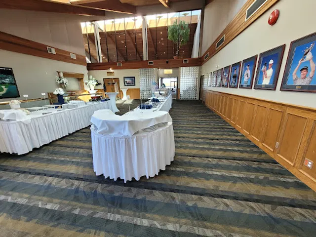 Duffey's Sports Grill at Northview Golf and Country Club