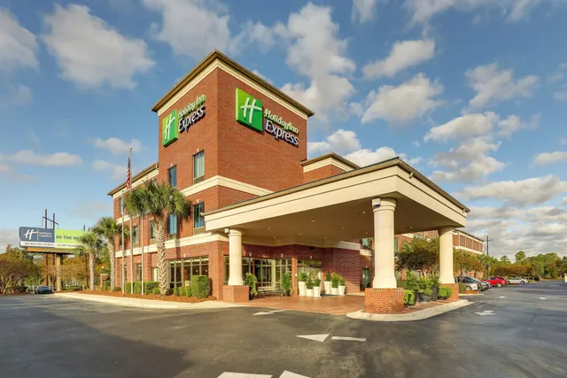 Holiday Inn Express Leland - Wilmington Area by IHG