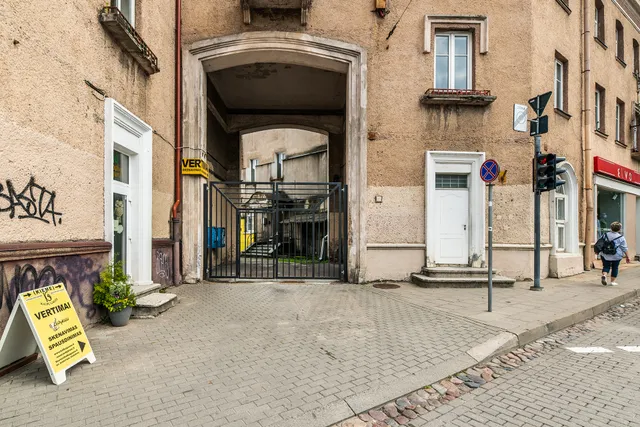 Amethyst Old Town apartments