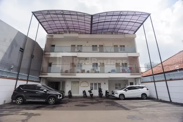 Family Residence Mitra RedDoorz