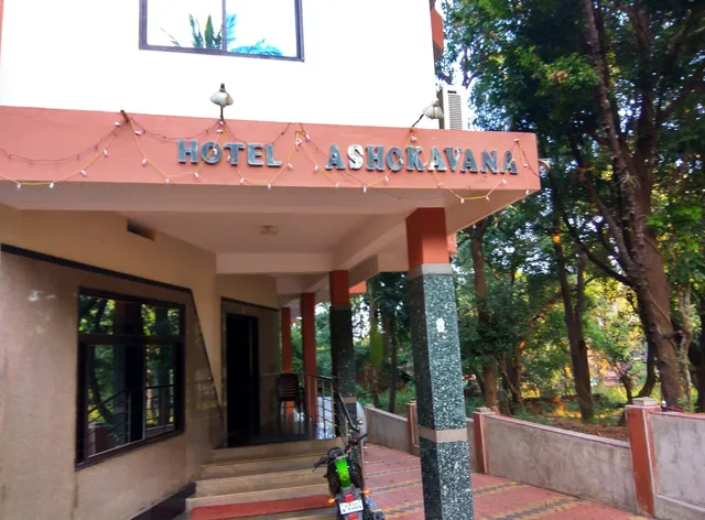 Hotel Ashokavana