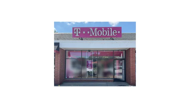 T-Mobile Authorized Retailer