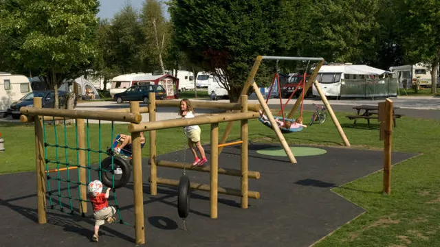 Grafham Water Caravan and Motorhome Club Campsite