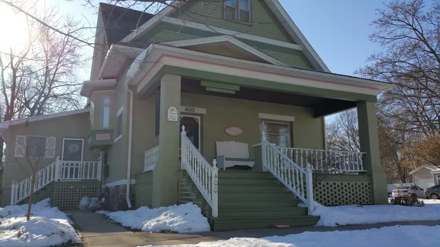 Pleasant Dreams Bed and Breakfast