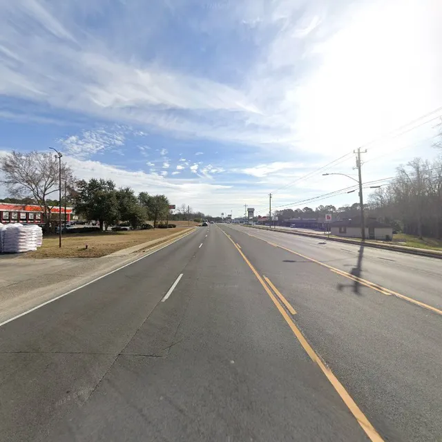 Maxwell Plaza Shopping Center