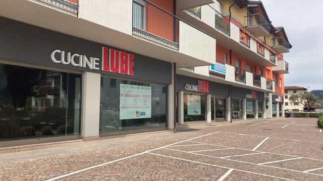Lube Store Riva del Garda