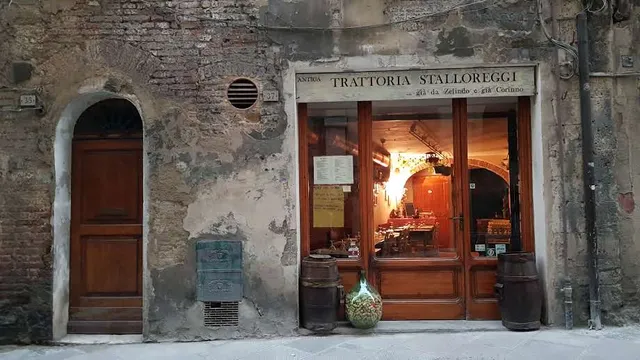 All'Ombra Della Torre