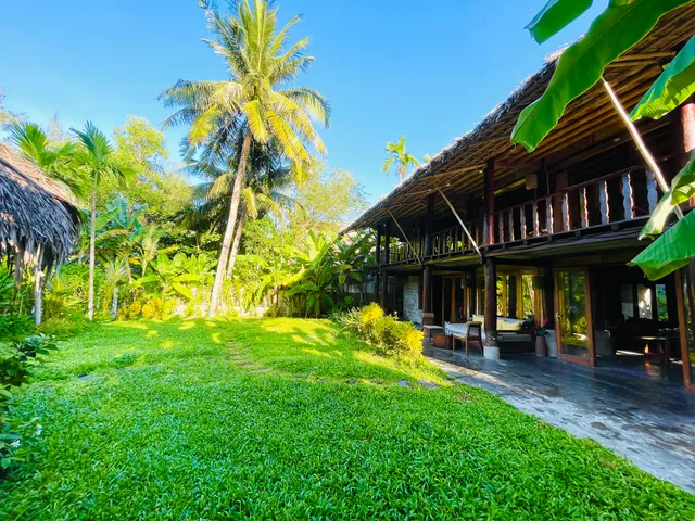 OCEAN BUNGALOW VILLA