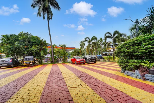 Oyo super collection o viyyur thrissur