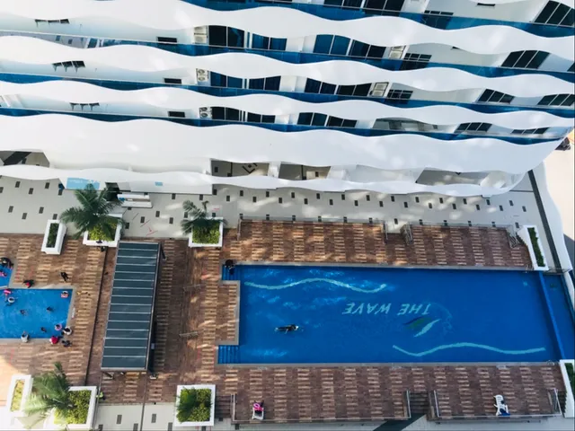 Symphony Suite @ The Wave