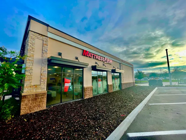 Mattress Firm Country Club Corners