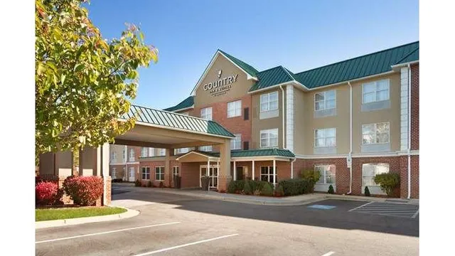 Country Inn & Suites by Radisson, Camp Springs (Andrews Air Force Base), MD