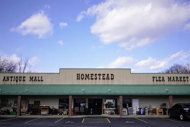 Homestead Antique Mall & Flea Market
