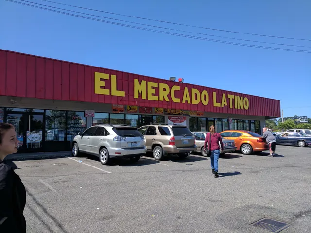 El Mercado Latino