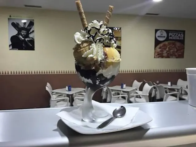 Menacho Burguer Pizza