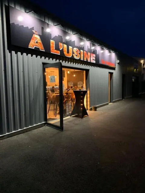 À L'USINE & LA CANTINE DE L'USINE