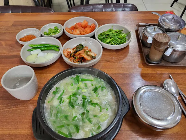 부산돼지국밥