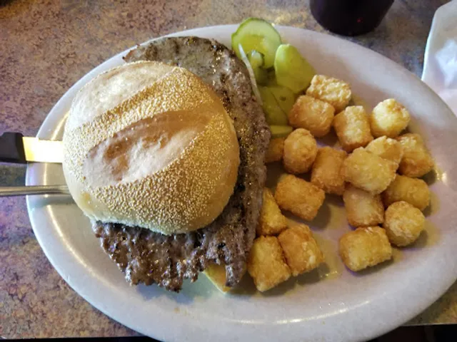 Cinder's Charcoal Grill Kensington Dr