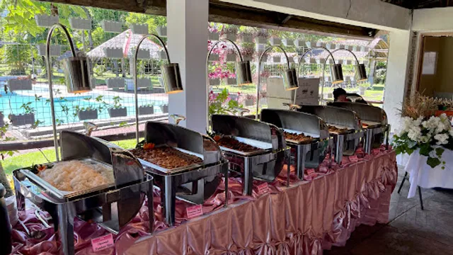 Chef Connie's | Cakes & Catering Services