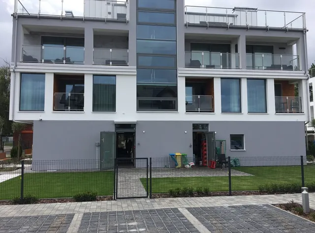 Armada Holiday House